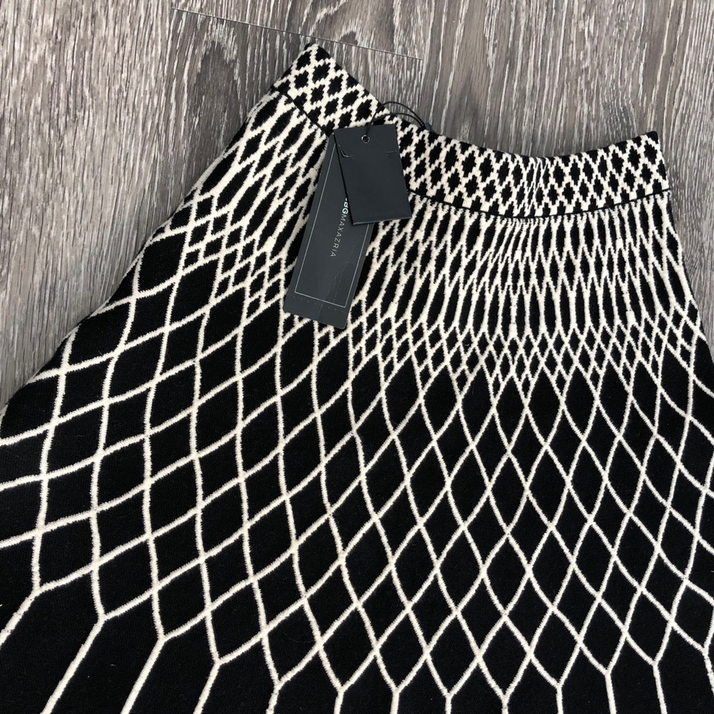 BCBG A-line Skirt - Picture 2 of 3